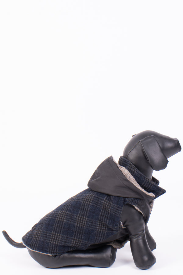 Топла карирана кучешка дреха